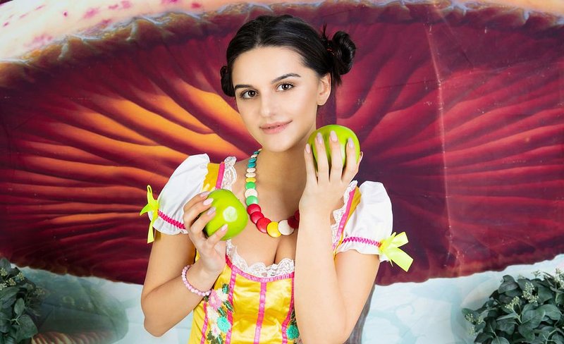 Екатерина, 24 года, 8 размер груди